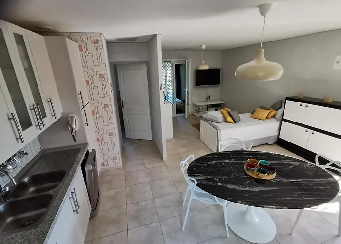 Camille アパート